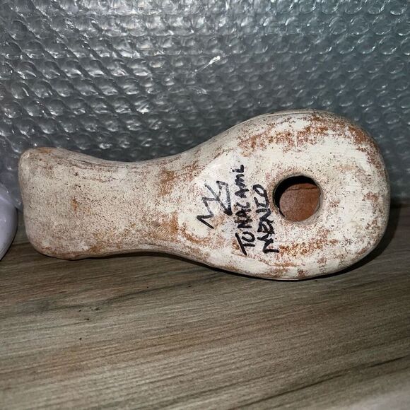 Painted Terra Cotta Hand Crafted Mexican Pottery Bird Taper Candle Holder Signed - Picture 8 of 8